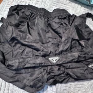 Worn once reselling from mercari seller